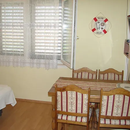 Slavica 苏佩塔尔